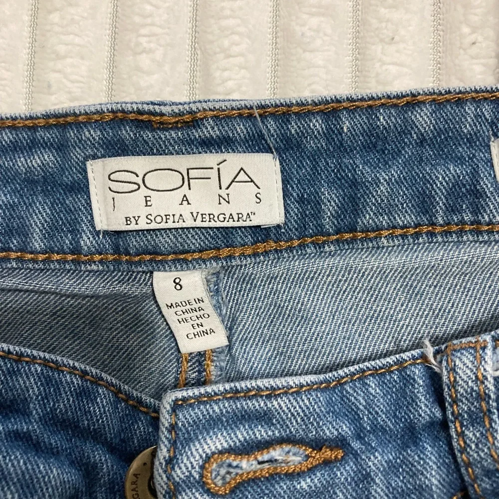 Sofia by Sofia Vergara Blue Relaxed Jeans - Picture 8 of 13
